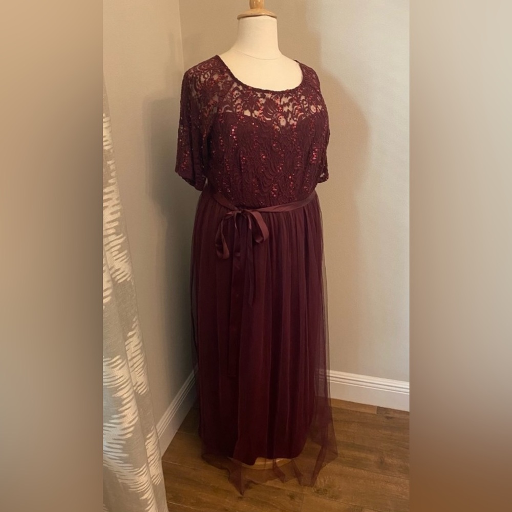 3x Plus Dress ❤️ - Picture 3 of 4